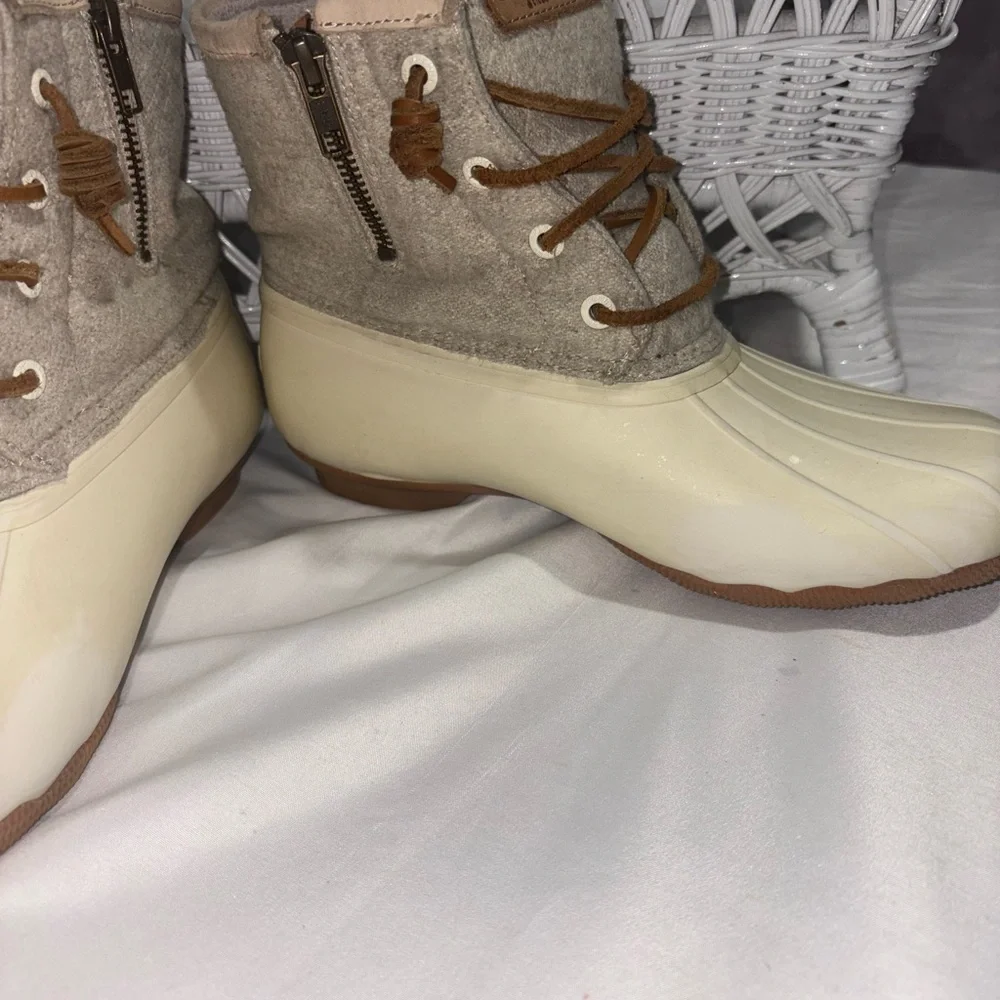 Sperry waterproof rubber boots - Picture 2 of 11